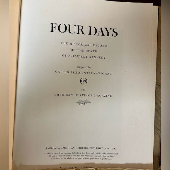 Four Days: The Historical Record of the Death of President Kennedy - Picture 4 of 10